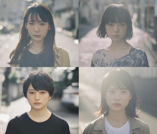 穂志もえか、古川琴音、中田青渚、 萩原みのり（左上から時計回りに）