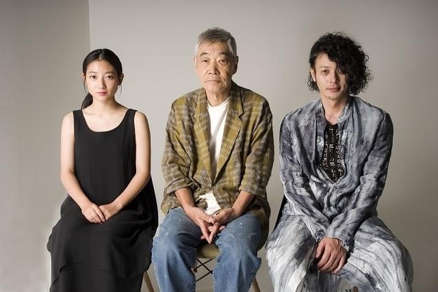 柄本明と川島鈴遥が振り返る、オダギリジョー初監督作「ある船頭の話」の撮影現場