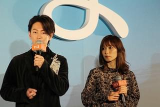 渾身の役づくりに挑んだ佐藤健は「今まで見たことないくらい汚い」!? 松岡茉優がまさかの告白