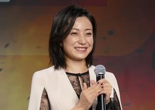 菅野美穂“2人のウィル・スミス”に挟まれ感動「レジェンドサンドイッチ！」