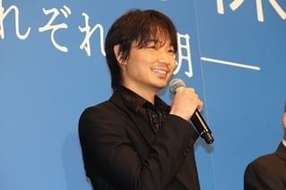 綾野剛、鶴瓶に“おばちゃんらしさ”を指摘され「アフターフォローですやん」