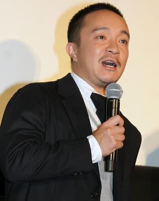 松重豊、三谷幸喜にライバル心メラッ「ぶっつぶしてやりたい」