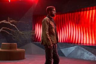 最強AI、驚異の能力発動！「アップグレード」カーチェイスシーン公開