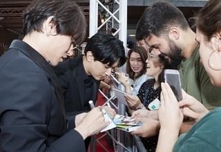 吉沢亮、吉岡里帆らがシッチェス映画祭に登壇 「空青」世界94カ国で配給決定