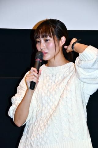 松本花奈監督＆井上苑子、21歳コンビがはにかみキストーク！