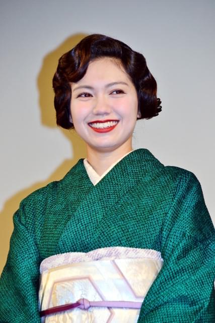 “京女”二階堂ふみ、伊藤沙莉らと「生理ちゃん」に共感！