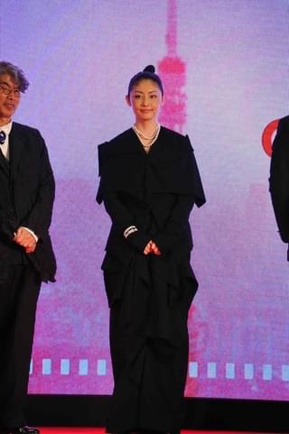 美の競演！ 世界の女優陣が東京国際映画祭レッドカーペットに