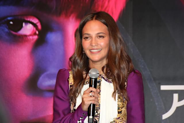 アリシア・ビカンダー「こんな映画は初めて」 Netflix「アースクエイクバード」に自信