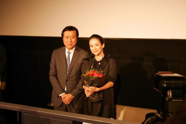 女優生活20周年のチャン・ツィイー、恩師チャン・イーモウ監督からの祝福に感無量