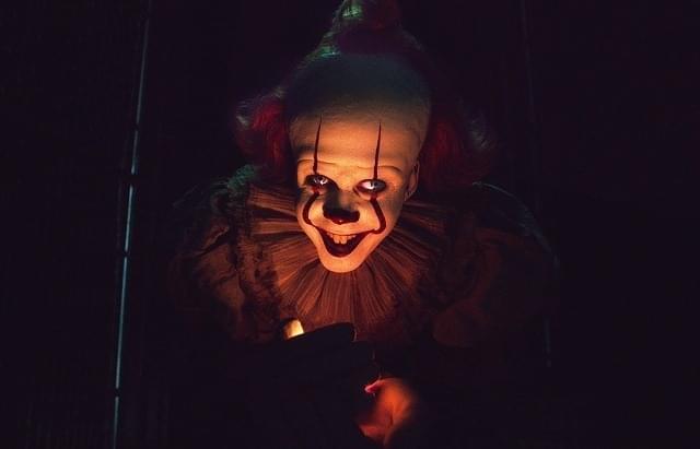 スティーブン・キングはここに登場していた！「IT」完結編のカメオ出演シーン公開
