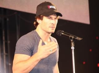 【東京コミコン2019】クリス・ヘムズワースがムジョルニアで鏡割り！“ウォリアーズ・スリー”が勢揃い