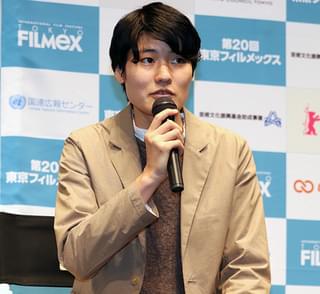 広瀬奈々子監督、「つつんで、ひらいて」でフィルメックスの2年連続コンペ「読後感の残る作品に」