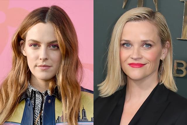 ライリー・キーオ（左）と リース・ウィザースプーン