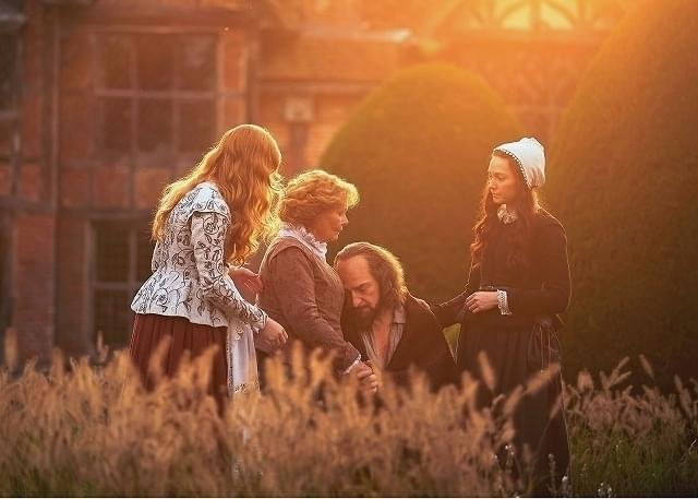 ジュディ・デンチ、イアン・マッケランが共演