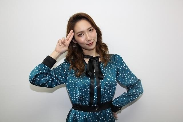 小学生の頃から声優に憧れていたというウイカ