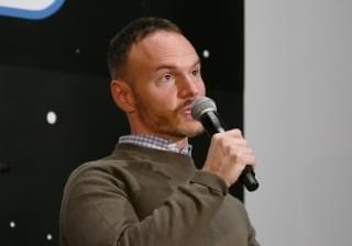 C-3POは悪役？「スター・ウォーズ」レジェンド俳優が「数日後にはわかる」とけん制