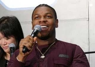 C-3POは悪役？「スター・ウォーズ」レジェンド俳優が「数日後にはわかる」とけん制