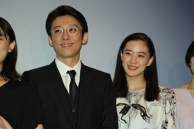 高橋一生「いつ恋人できるんですかね」とぼやき 蒼井優との芝居＆濡れ場は「ジャグリングみたい」