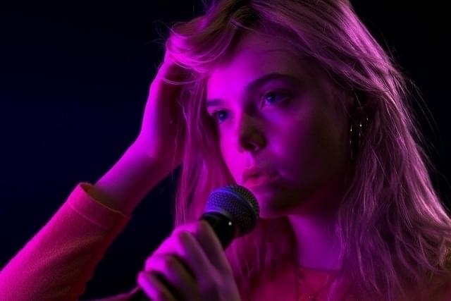 出演を熱望し、3カ月にわたる歌唱トレーニングに励んだエル・ファニング