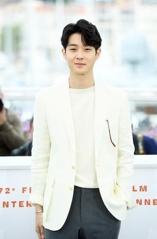 「パラサイト 半地下の家族」チェ・ウシク×パク・ソダム、ポン・ジュノ監督は「バスのドライバーのようだった」