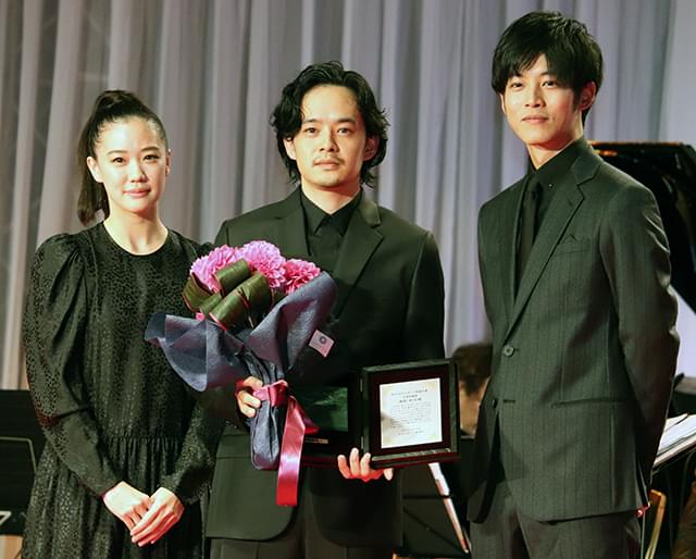 池松壮亮、「宮本から君へ」で日刊スポーツ映画大賞主演男優賞「絶望見た分、格別な思い」