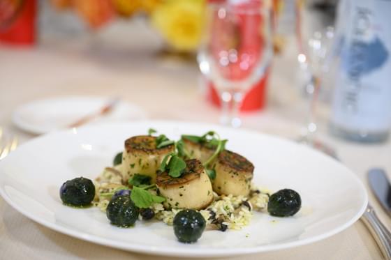 メインディッシュとなる「ホタテの貝柱」はエリンギで代用