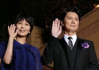 福山雅治「ラストレター」レッドカーペットに登場！六本木の予期せぬ寒さに苦笑い