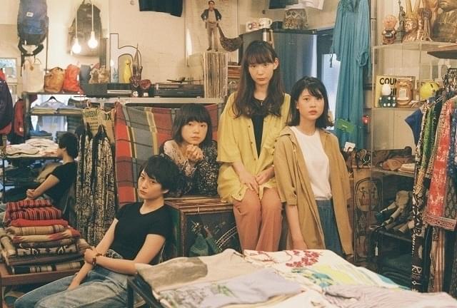 （左から）萩原みのり、古川琴音、穂志もえか、中田青渚