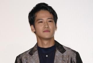 新田真剣佑＆北村匠海、W主演作公開に感無量 互いの労をねぎらう