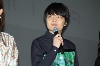 岡山天音、一人飲みで読書＆爆笑!? 衝撃プライベートに場内騒然