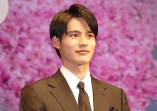 波瑠、「衣装合わせに9時間」人気脚本家・遊川和彦の強いこだわりに驚き