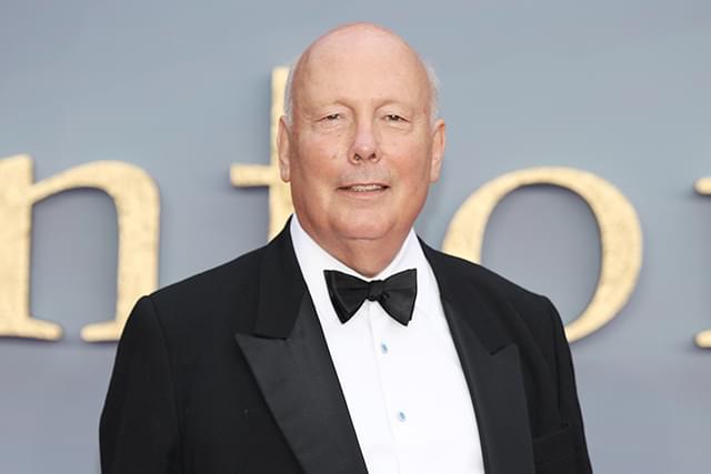 英児童文学「たのしい川べ」をジュリアン・フェローズが脚色