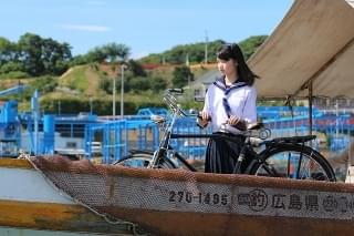 大林宣彦監督が見初めた新人女優・吉田玲とは？ 「海辺の映画館」メイキング写真公開