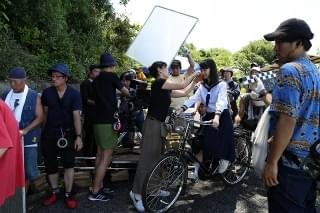 大林宣彦監督が見初めた新人女優・吉田玲とは？ 「海辺の映画館」メイキング写真公開