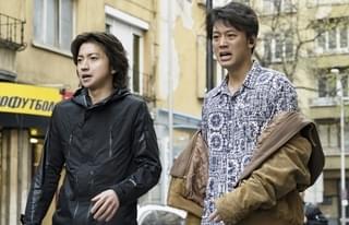 藤原竜也＆竹内涼真、極限状態で鬼気迫る表情！ 「太陽は動かない」新場面写真がお披露目