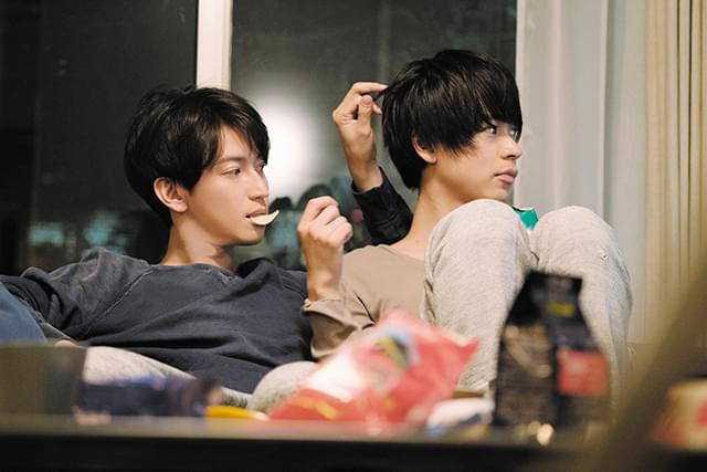 親密な空気が漂う二人