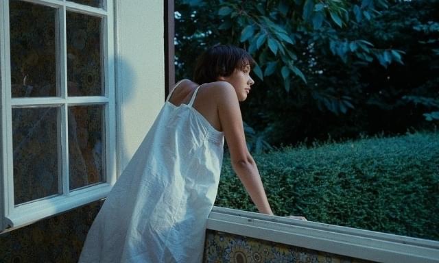 全9作品をラインナップ! 写真は「海辺のポーリーヌ」