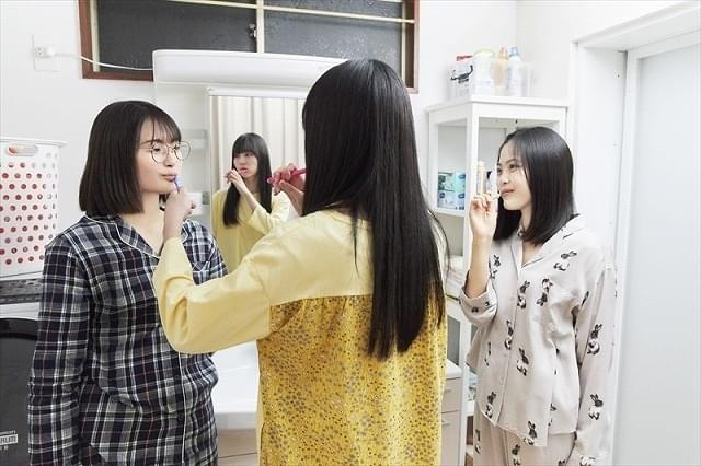 「乃木坂46」4期生、ドラマ初出演作で冴えない女子大生に！ 西加奈子原作のdTV配信ドラマ「猿に会う」