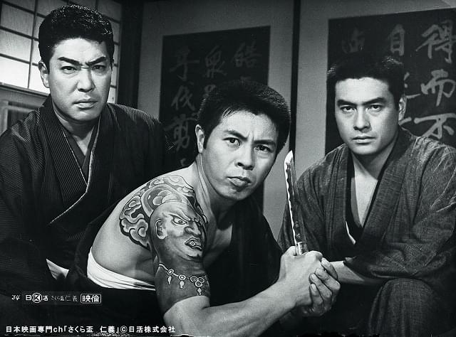 任侠映画スターの歌声に酔いしれる！「村田英雄劇場」日本映画専門チャンネルで放送