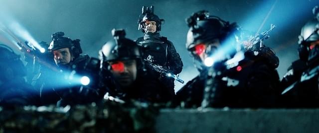 アベンジャーズ×バーフバリ×T-34のスタッフ参加！ ロシア発の“異星人侵略SF”「ワールドエンド」公開