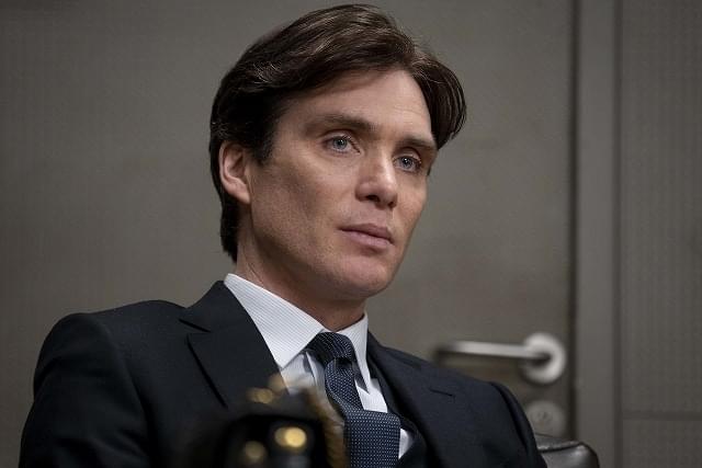 緊張不可避の取り調べ！「ANNA アナ」キリアン・マーフィの切れ者感漂う本編映像