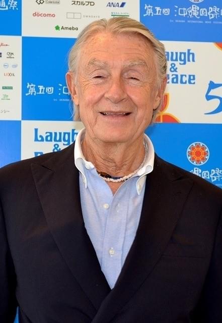 死去したジョエル・シュマッカ―監督