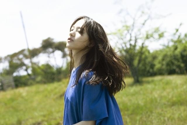 「宇宙でいちばんあかるい屋根」に主演した清原果耶