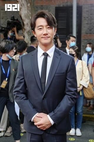 中国共産党100周年記念映画「1921」製作決定 ホアン・シュアン、リウ・ハオランらが出演