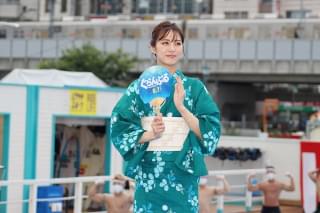 竜星涼＆犬飼貴丈、神輿で登場し夏祭りムード全開！ 与田祐希ら女優陣は涼しげな浴衣姿