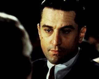 【「ワンス・アポン・ア・タイム・イン・アメリカ」評論】映画史に刻み込んだレオーネとモリコーネのノスタルジックな映像モニュメント