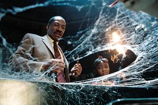 ディズニーランドの人気アトラクション「ホーンテッドマンション」ギレルモ・デル・トロ脚本・製作で再映画化