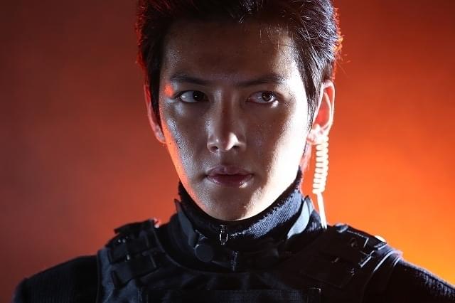 チ・チャンウクの映画初主演作「操作された都市」