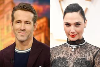 ライアン・レイノルズ＆ガル・ギャドット、PCR検査の様子を公開 共演のアクション大作が撮影再開