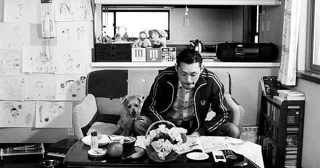 「地球はお祭り騒ぎ」